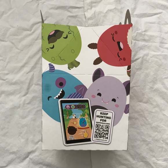 McDonald's Original Squishmallows Happy Meal Box 2025 - Picture 3 of 6